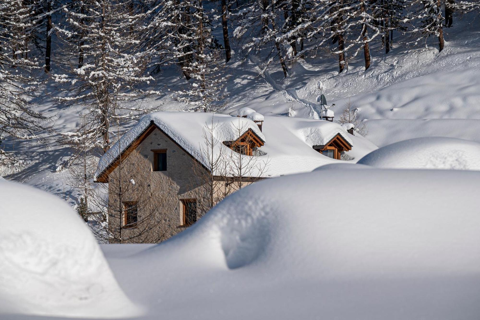 Chalet Aria Pura Livigno Exteriör bild